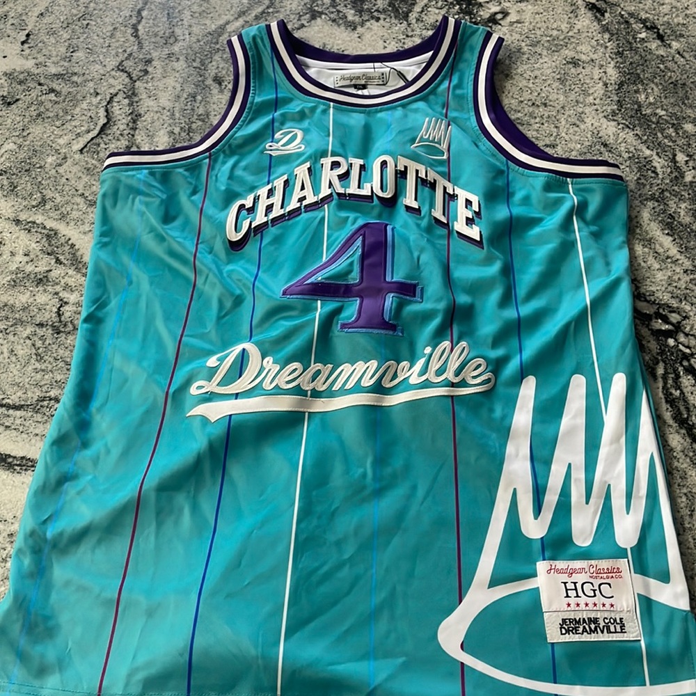 New with Tags Dreamville basketball Jersey